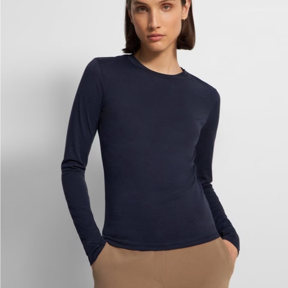 Women's Navy Long Sleeve Top